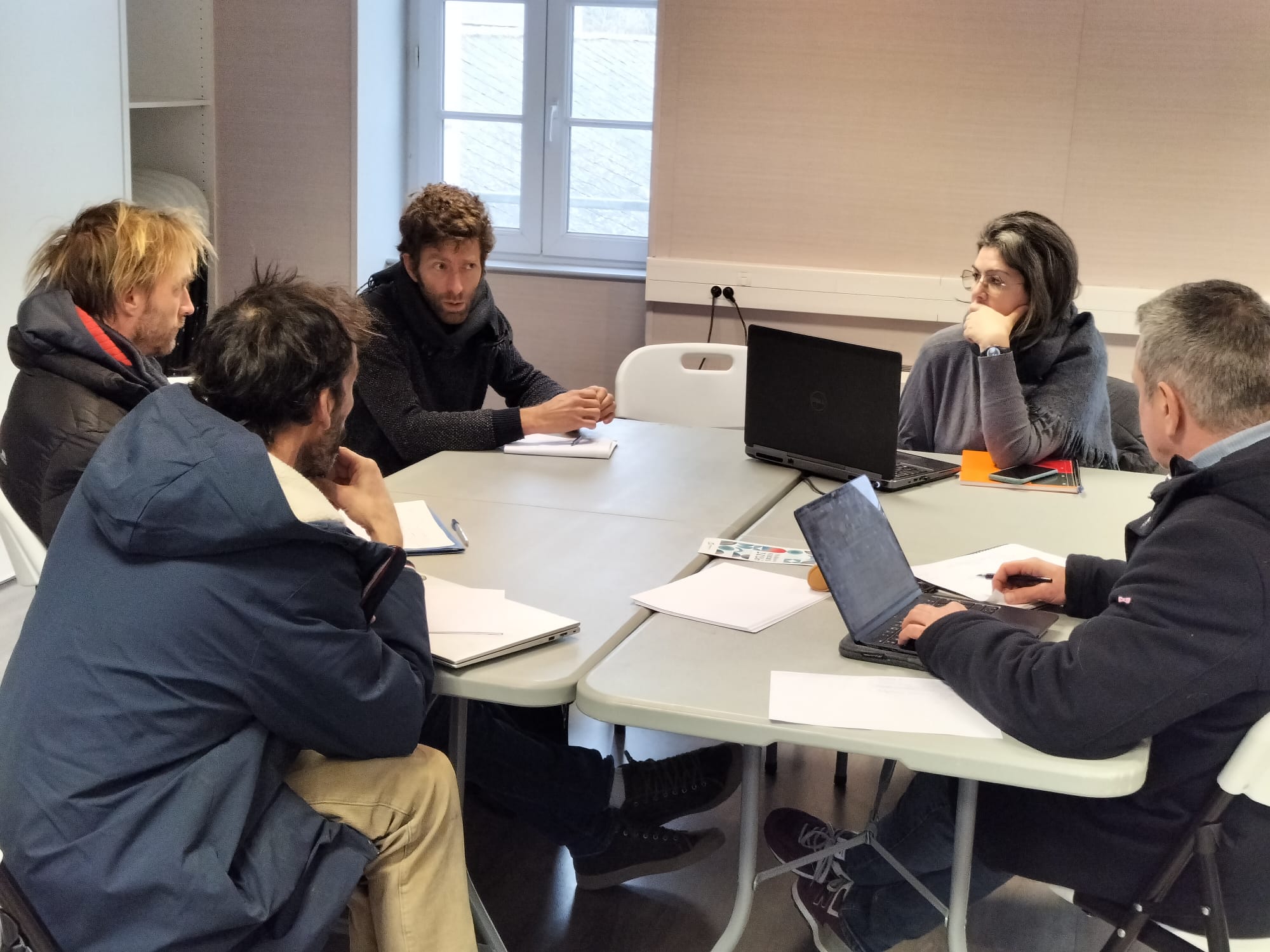 Le 02/01/2026 – Réunion publique en préparation